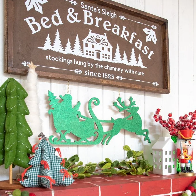 Cricut Christmas wood signs