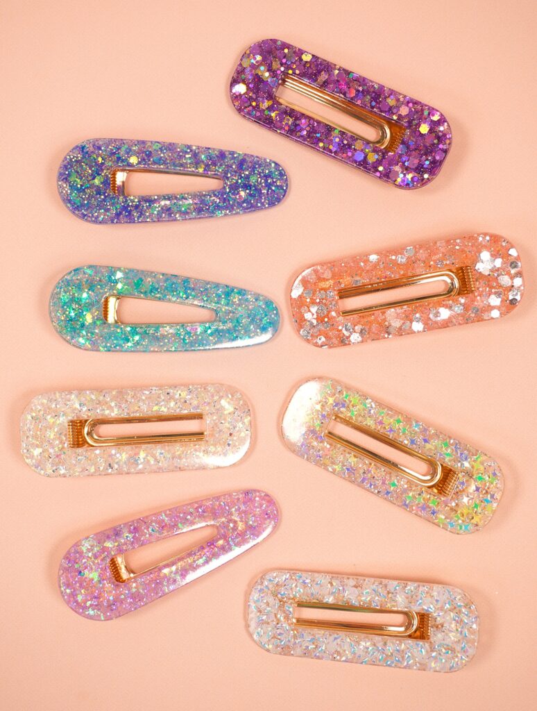 Resin hair clips