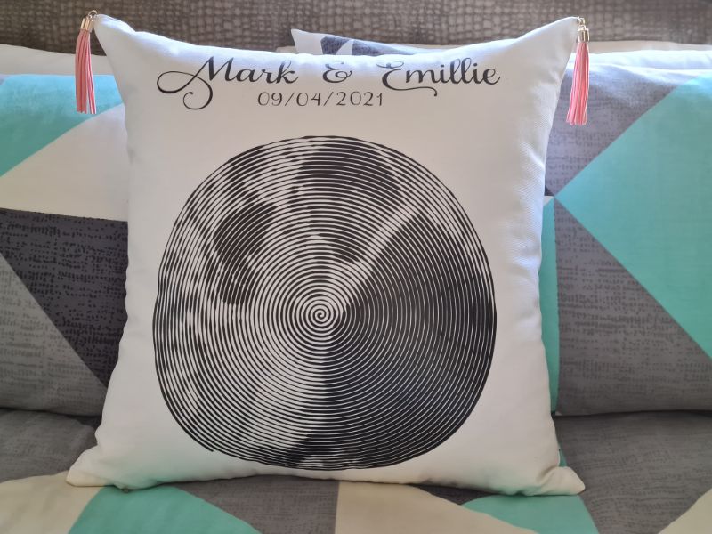 DIY Cricut pillow