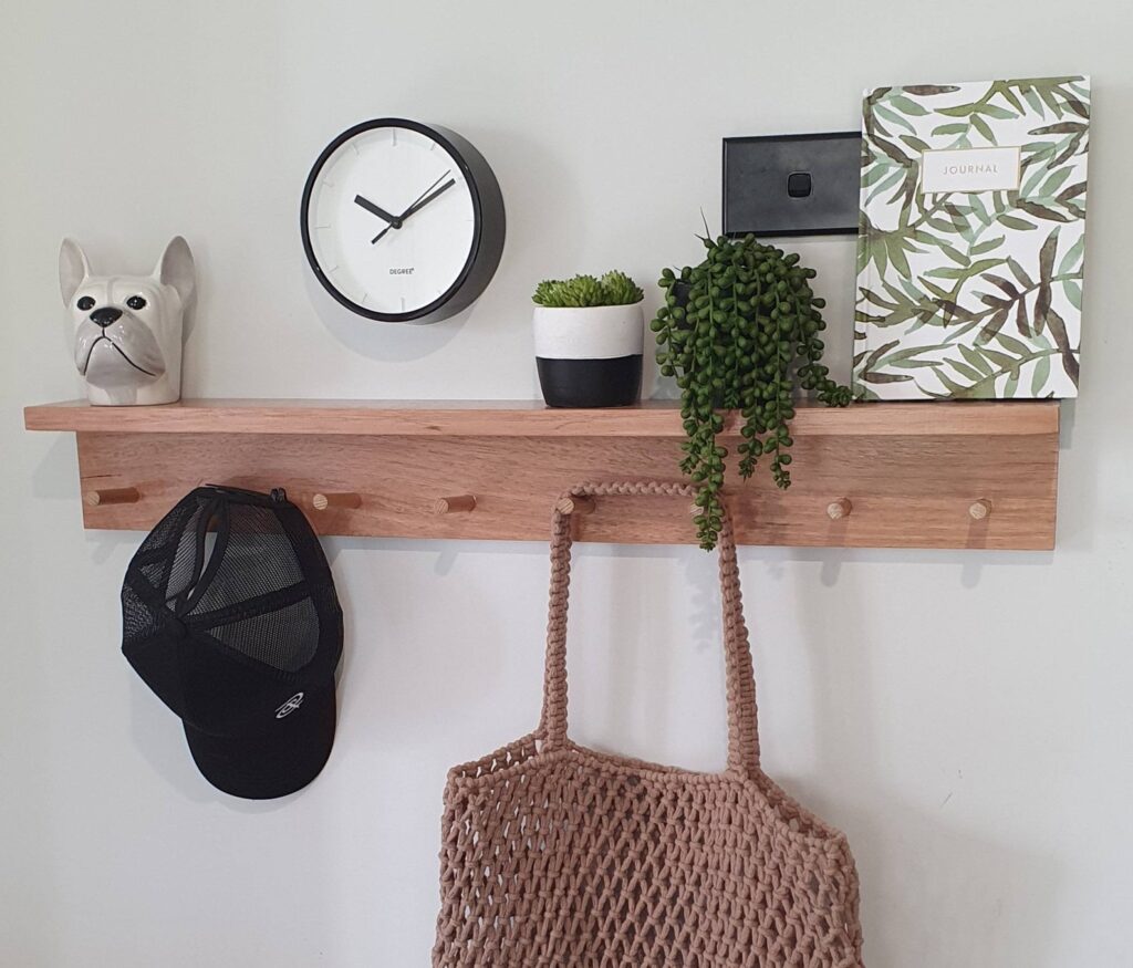 Pallet Wall shelf