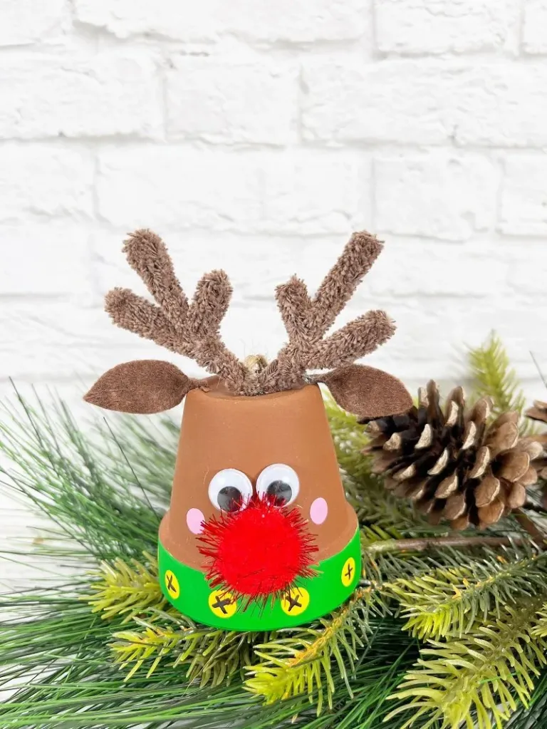 Dollar Store Christmas Clay Pot Reindeer