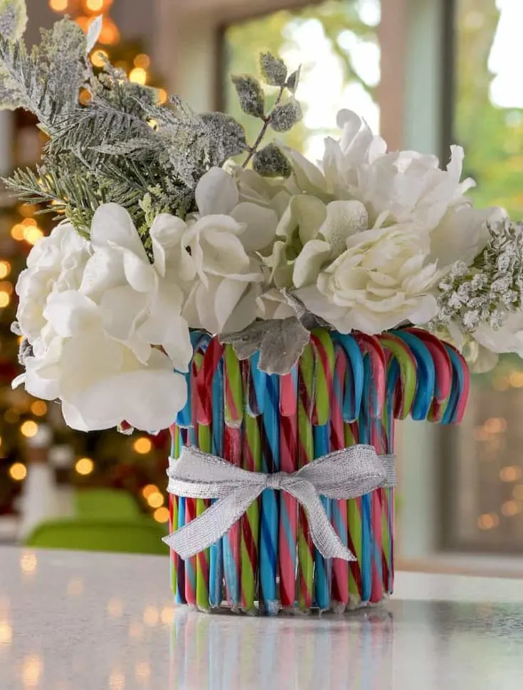 DIY Candy Cane Centerpiece
