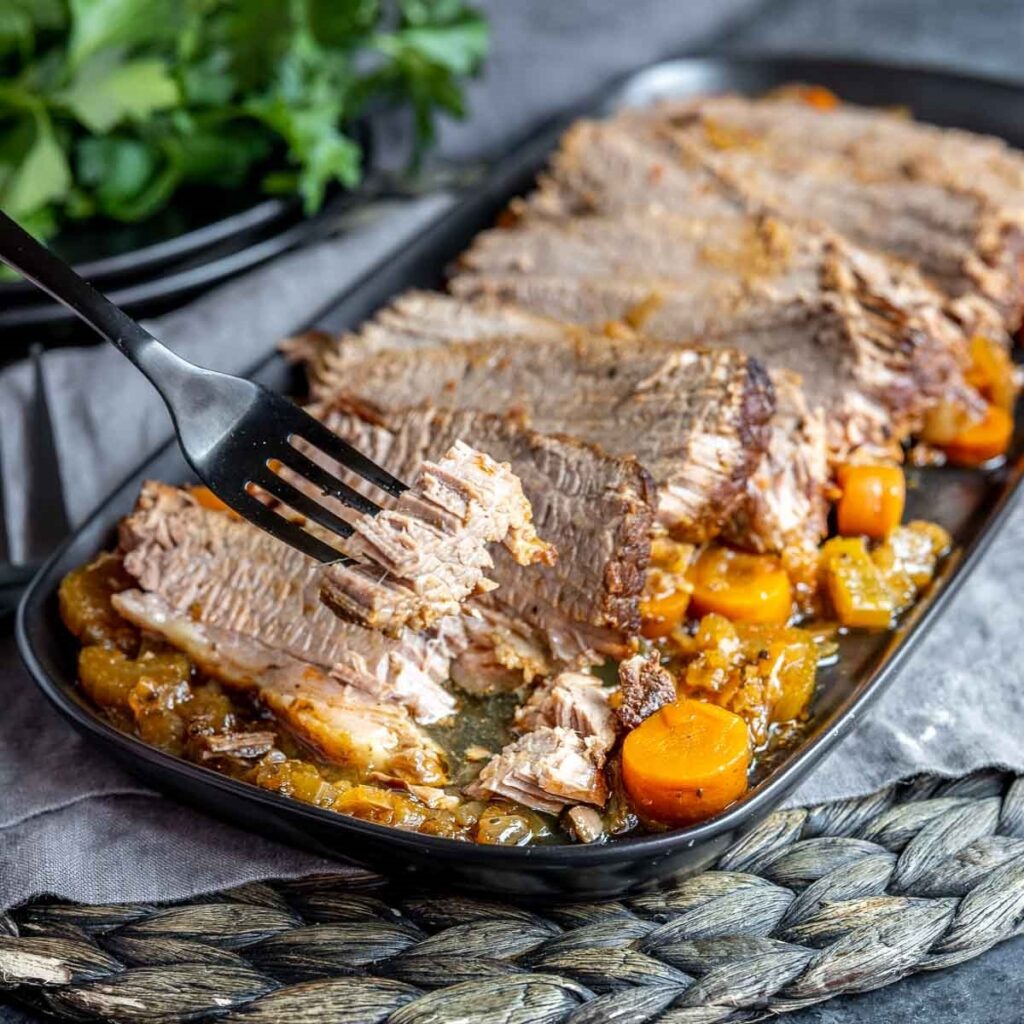 20 Delicious Christmas Main Dishes For A Crowd